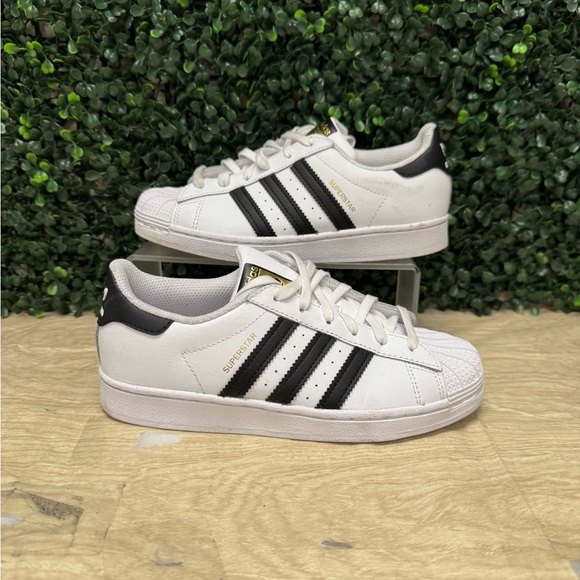 Adidas SUPERSTAR ADV SHOES - W3 - Picture 1 of 11